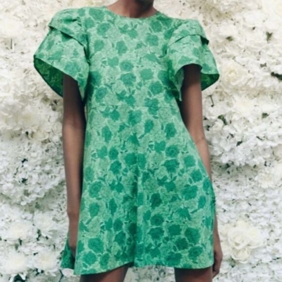 Zara Dresses & Skirts - Zara Chic Green Floral Dress with Ruffle Sleeves